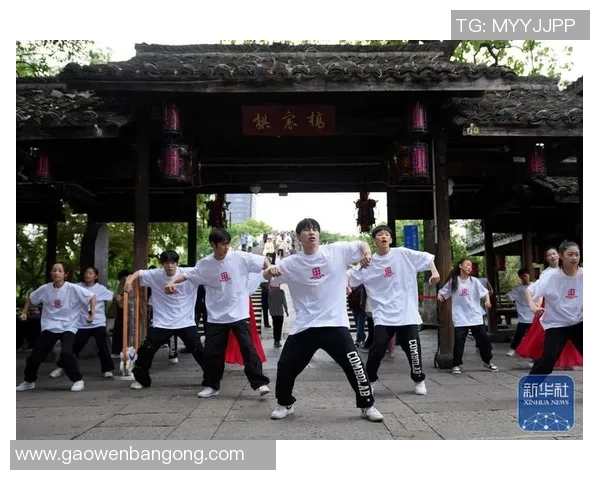 全国街舞大赛点评：杭州飞盘队的节奏表现