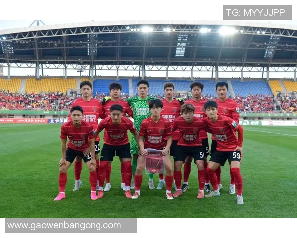 冠军赛特别报道：广州足球队的奋斗经历